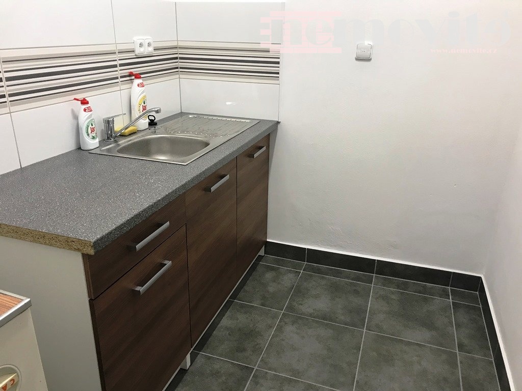 Fotografie 4 - Pronájem komerční nemovitosti · Kancelář · 34 m²