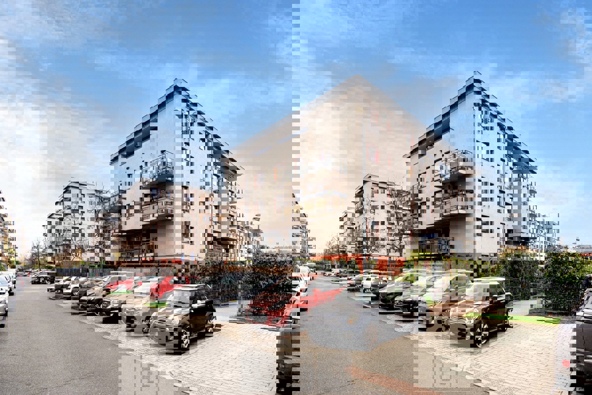 Pronájem bytu · 2+kk · 62 m²