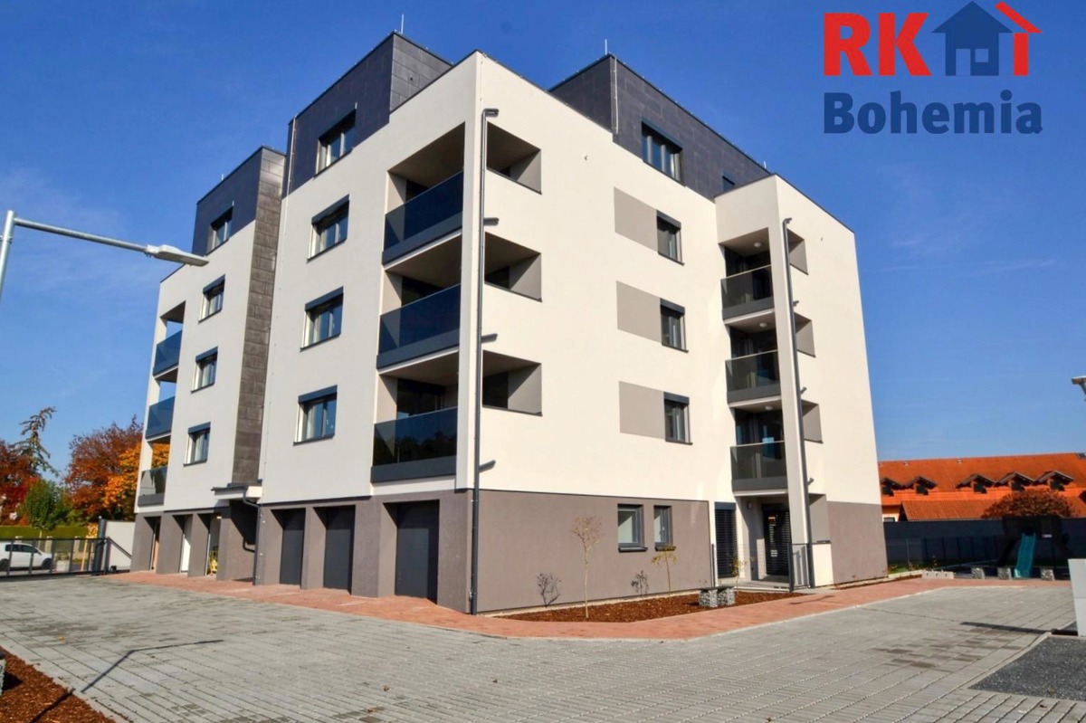 Fotografie 2 - Pronájem bytu · 1+kk · 35 m²
