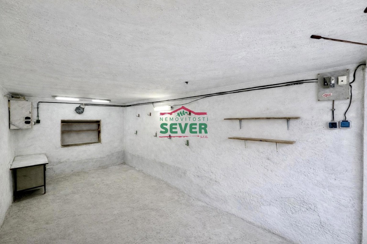 Garage for sale · 18 m²
