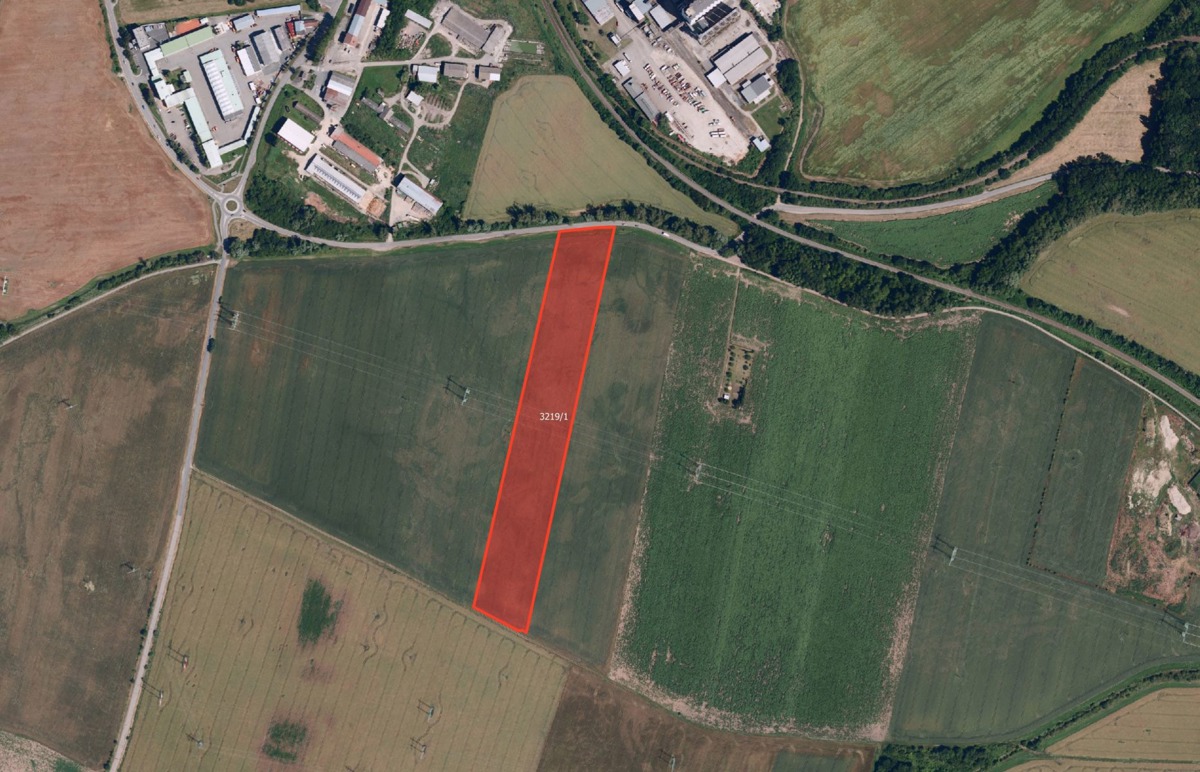 Продаж ділянки · Поле · 28 894 m²