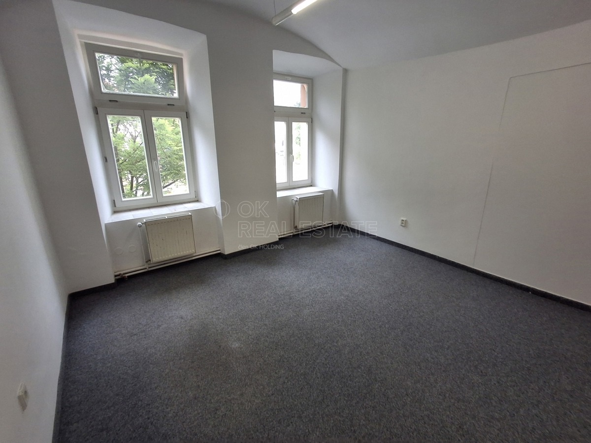 Fotografie 4 - Pronájem komerční nemovitosti · Kancelář · 31 m²