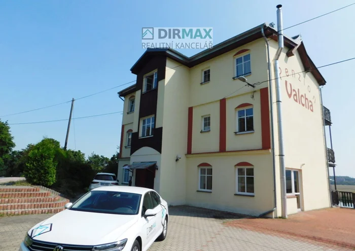 Pronájem bytu · 1+kk · 34 m²