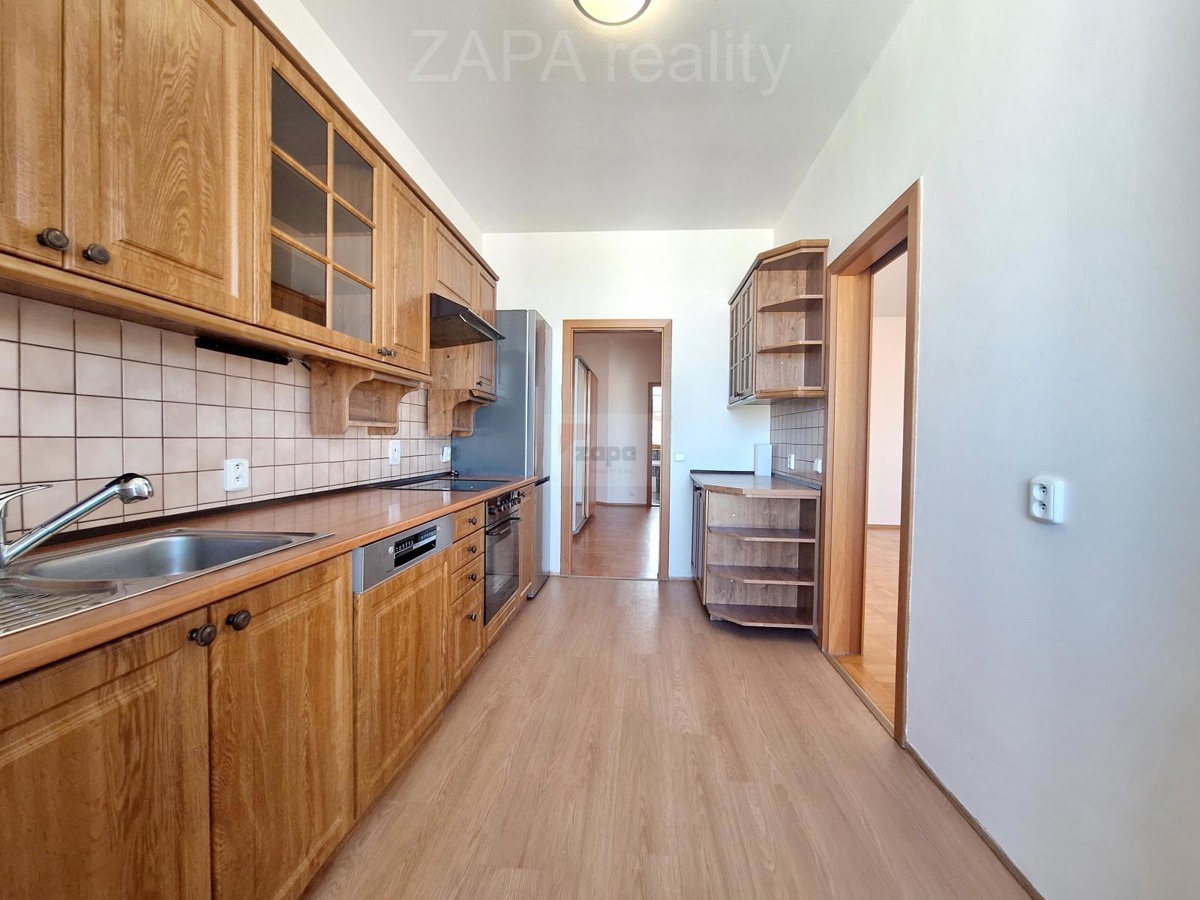 Аренда квартиры · 4+1 · 110 m²