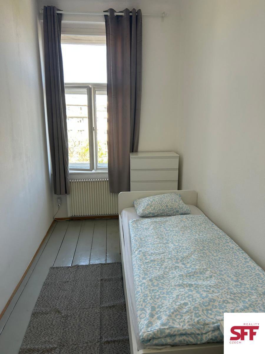 Photo 1/10