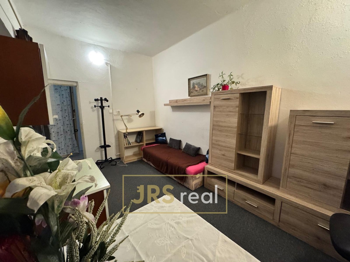 Pronájem bytu · 1+kk · 30 m²