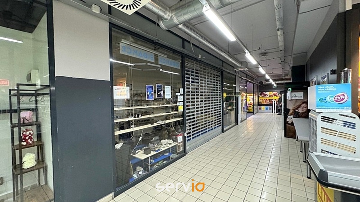 Аренда коммерческой недвижимости · Торговое помещение · 13 m²