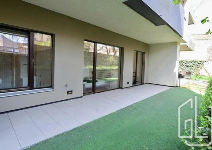 Căn hộ cho thuê · 3+kk · 71 m²
