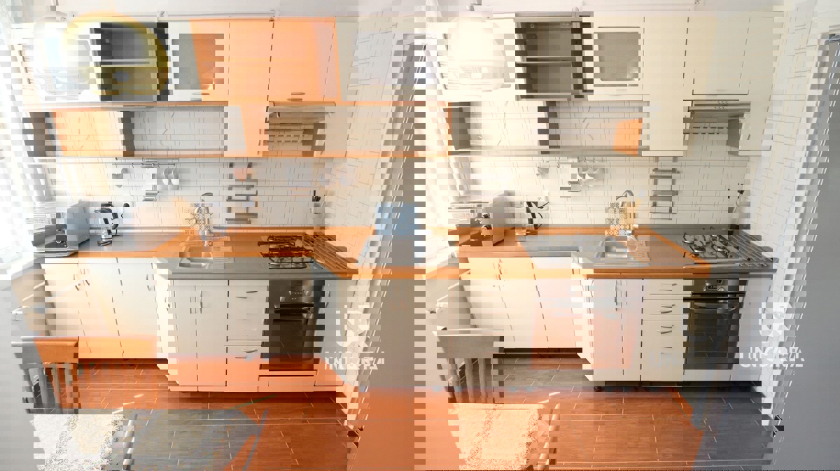 Оренда квартири · 3+1 · 77 m²