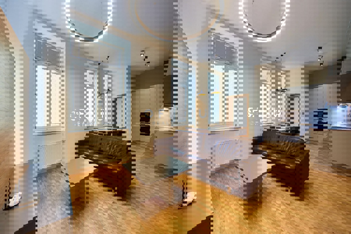 Pronájem bytu · 2+kk · 69 m²