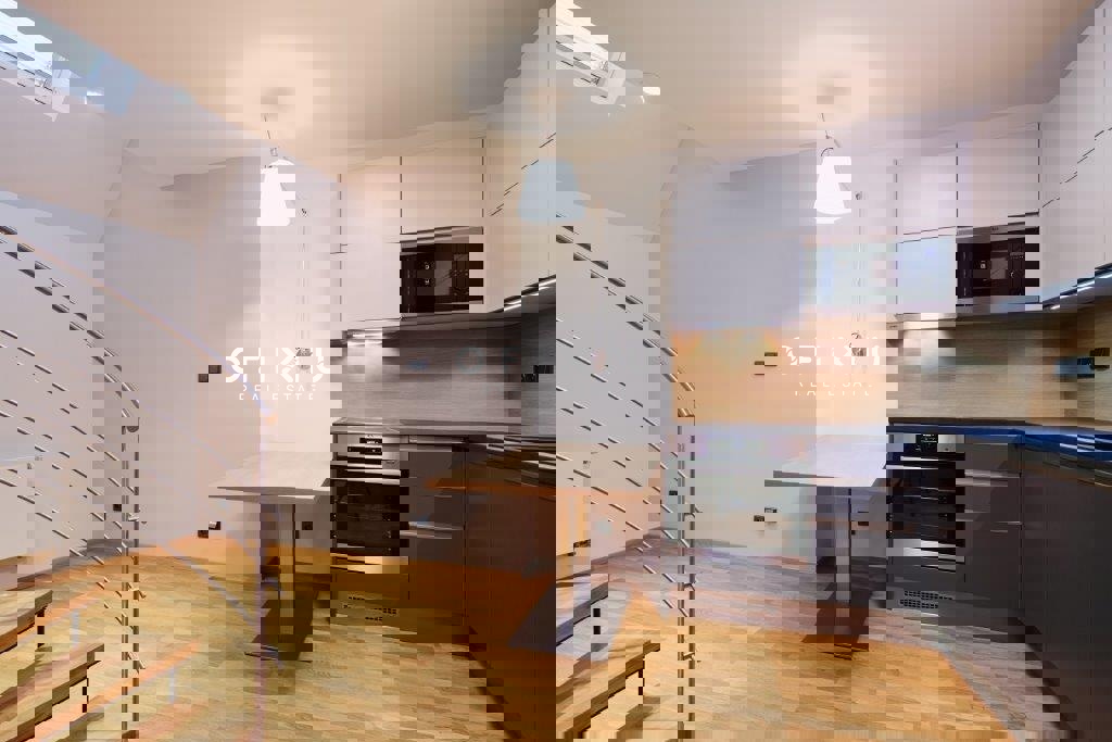 Pronájem bytu · 2+kk · 53 m²