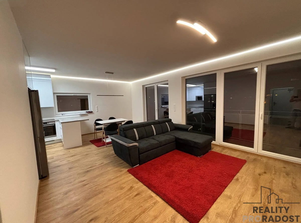 Аренда квартиры · 2+kk · 63 m²