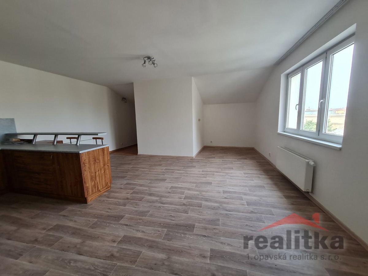 Pronájem bytu · 3+kk · 110 m²