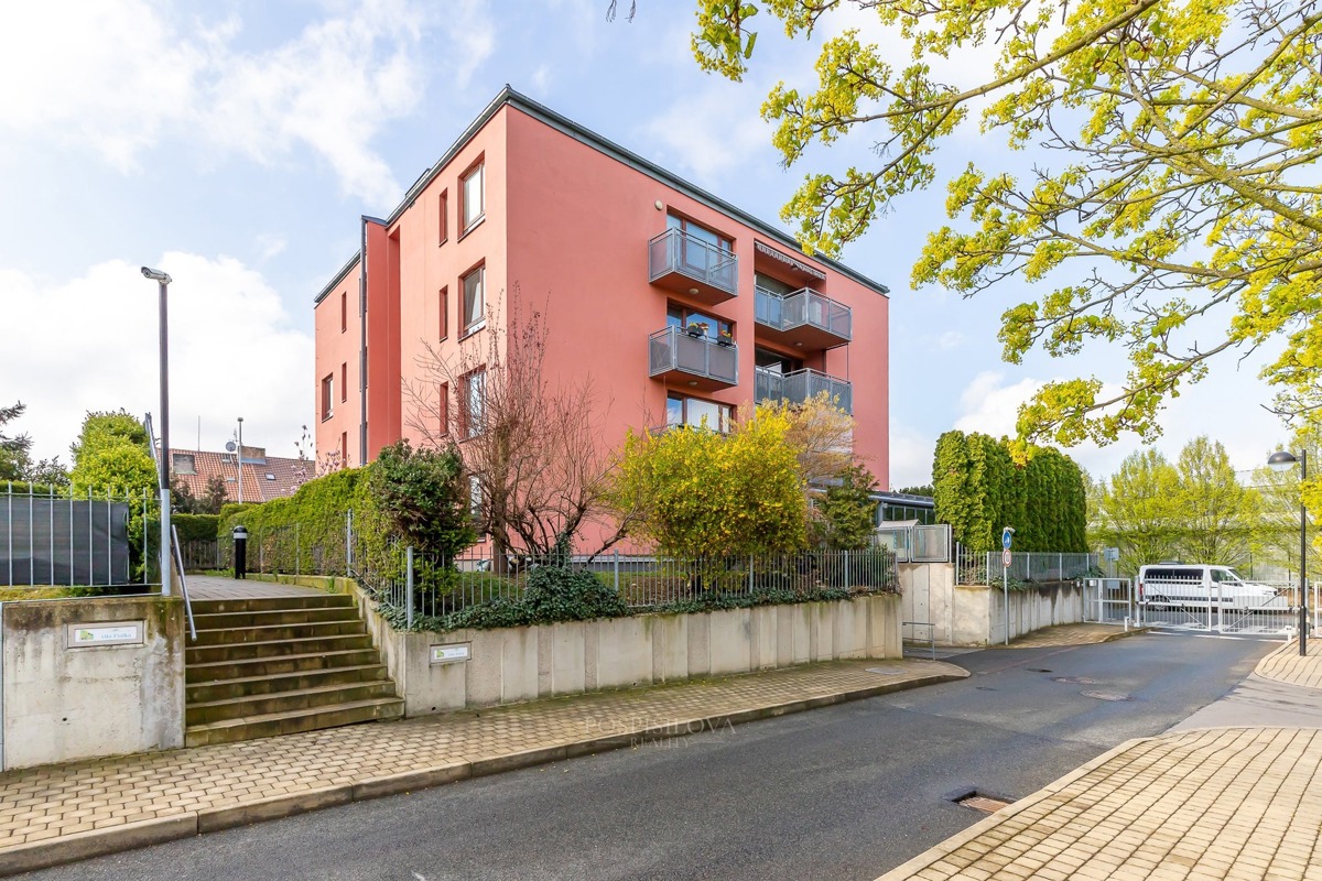 Prodej bytu · 2+kk · 42 m²
