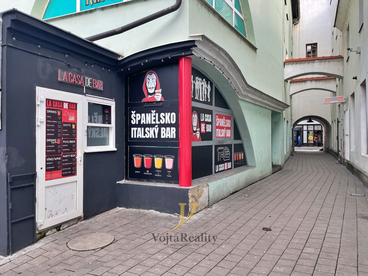 Pronájem komerční nemovitosti · Obchodní prostor · 13 m²