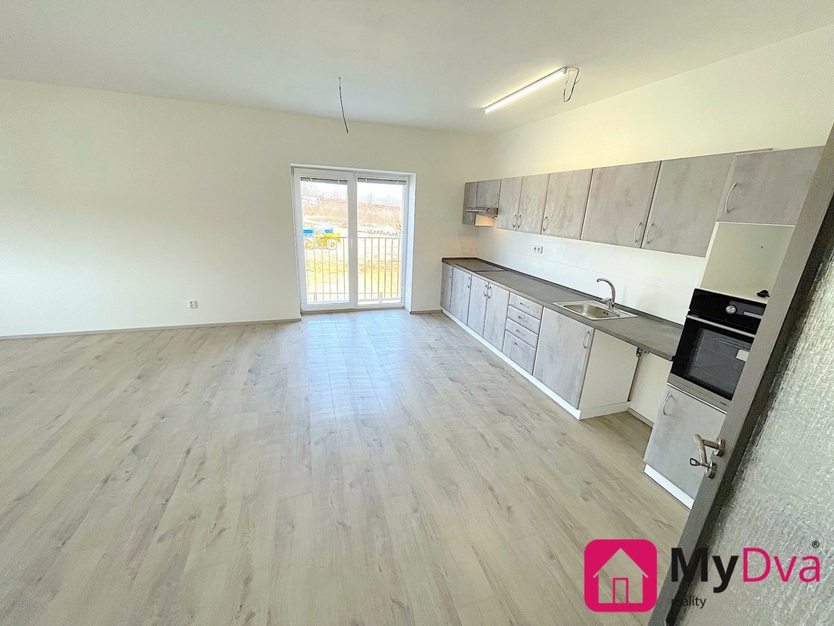 Pronájem bytu · 2+kk · 70 m²