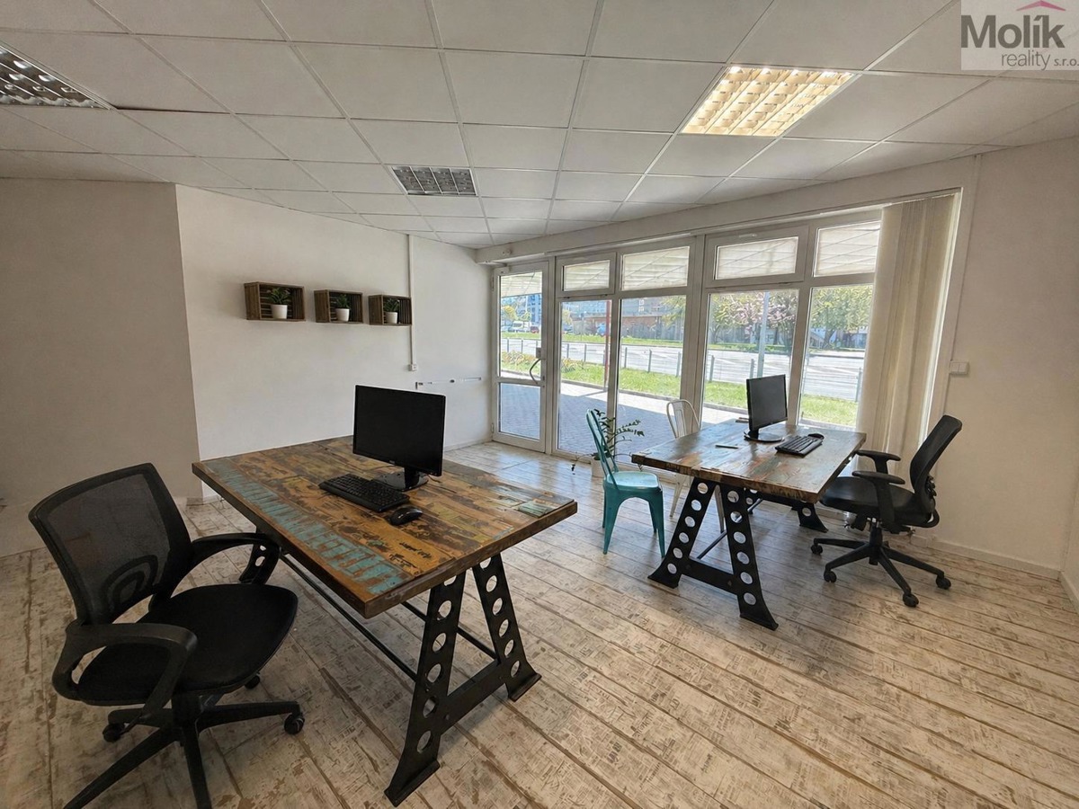 Оренда комерційної нерухомості · Офіс · 59 m²