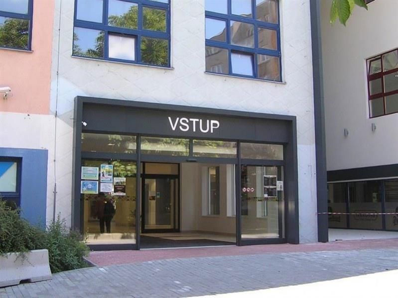 Commercial property for rent · Office · 32 m²