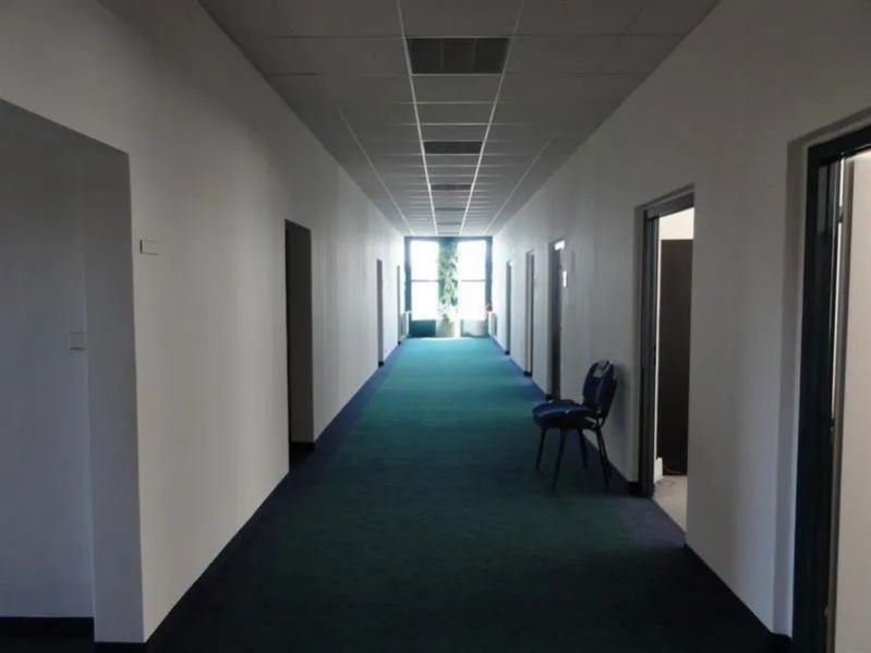 Commercial property for rent · Office · 27 m²