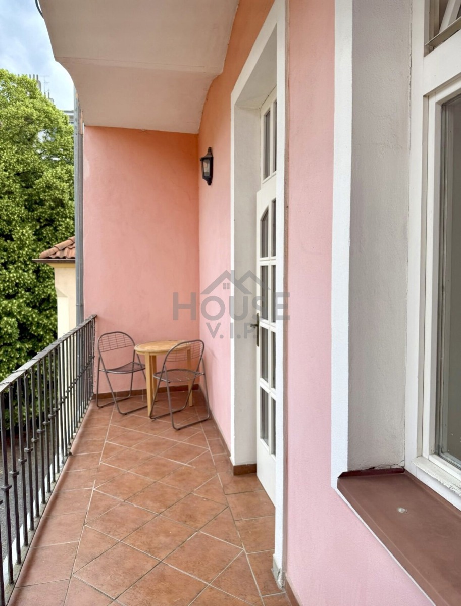 Pronájem bytu · 1+1 · 33 m²