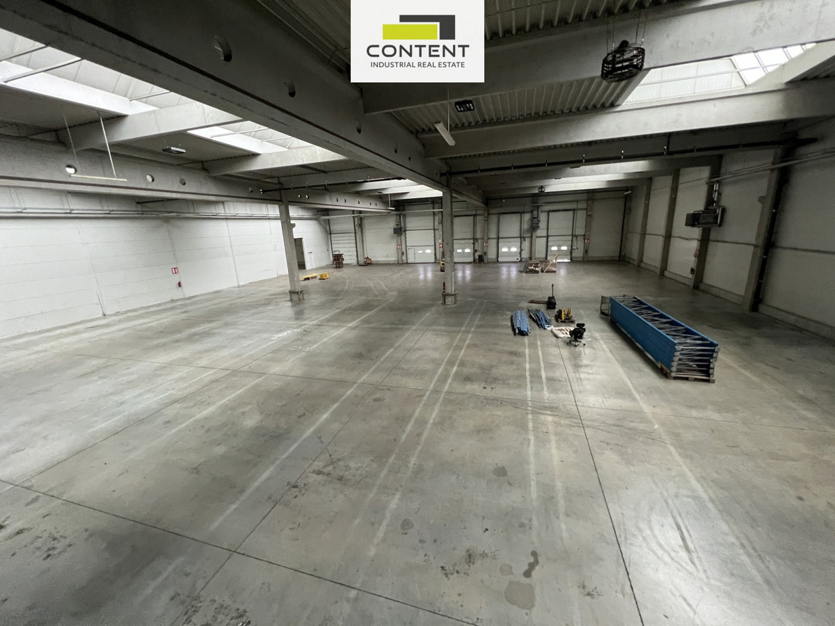 Commercial property for rent · 4 114 m²