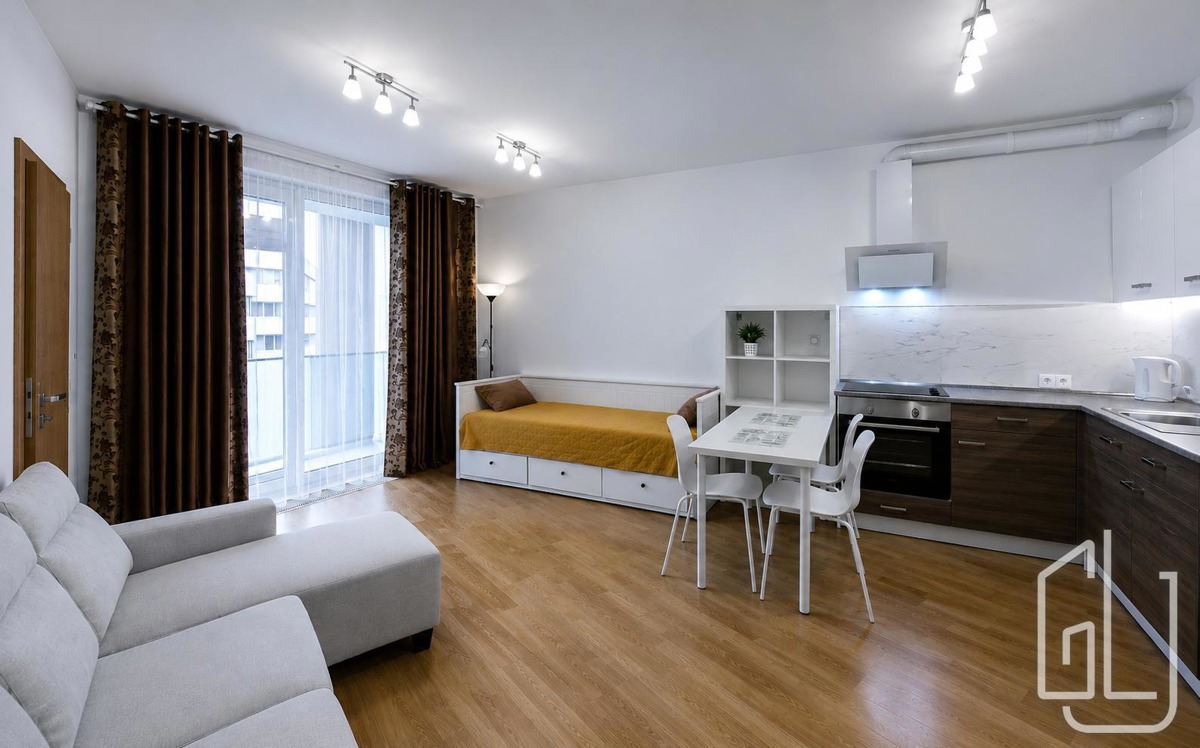Оренда квартири · 1+kk · 42 m²