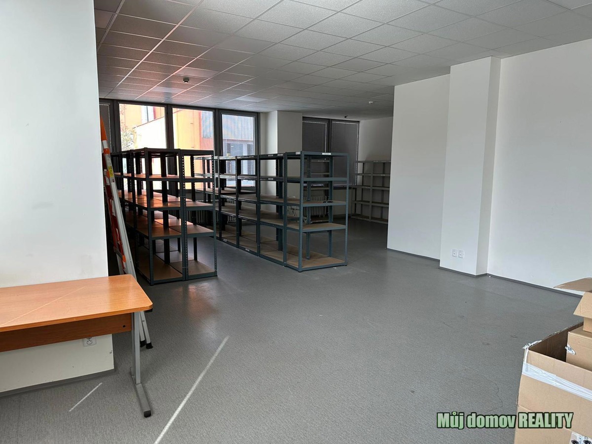 Оренда комерційної нерухомості · 105 m²