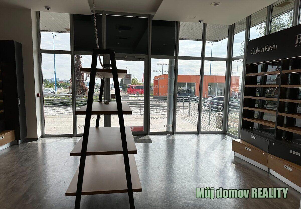 Commercial property for rent · 79 m²