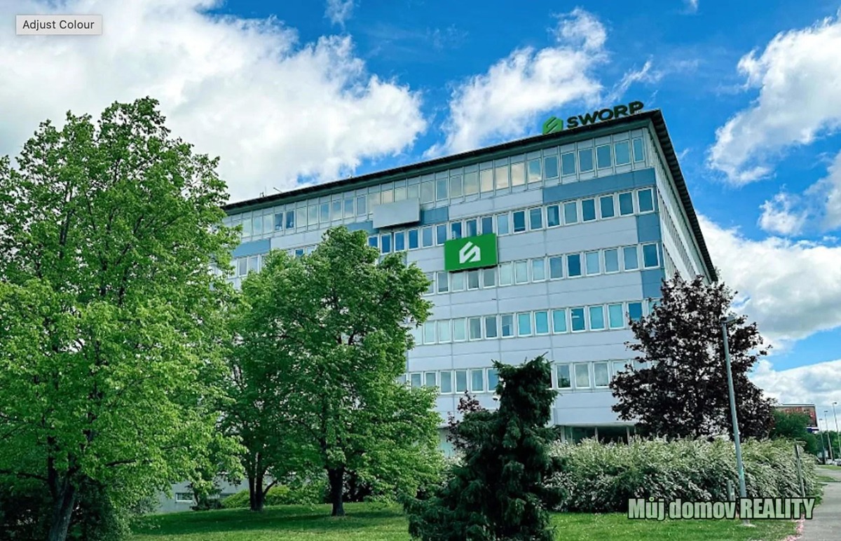 Commercial property for rent · Office · 100 m²