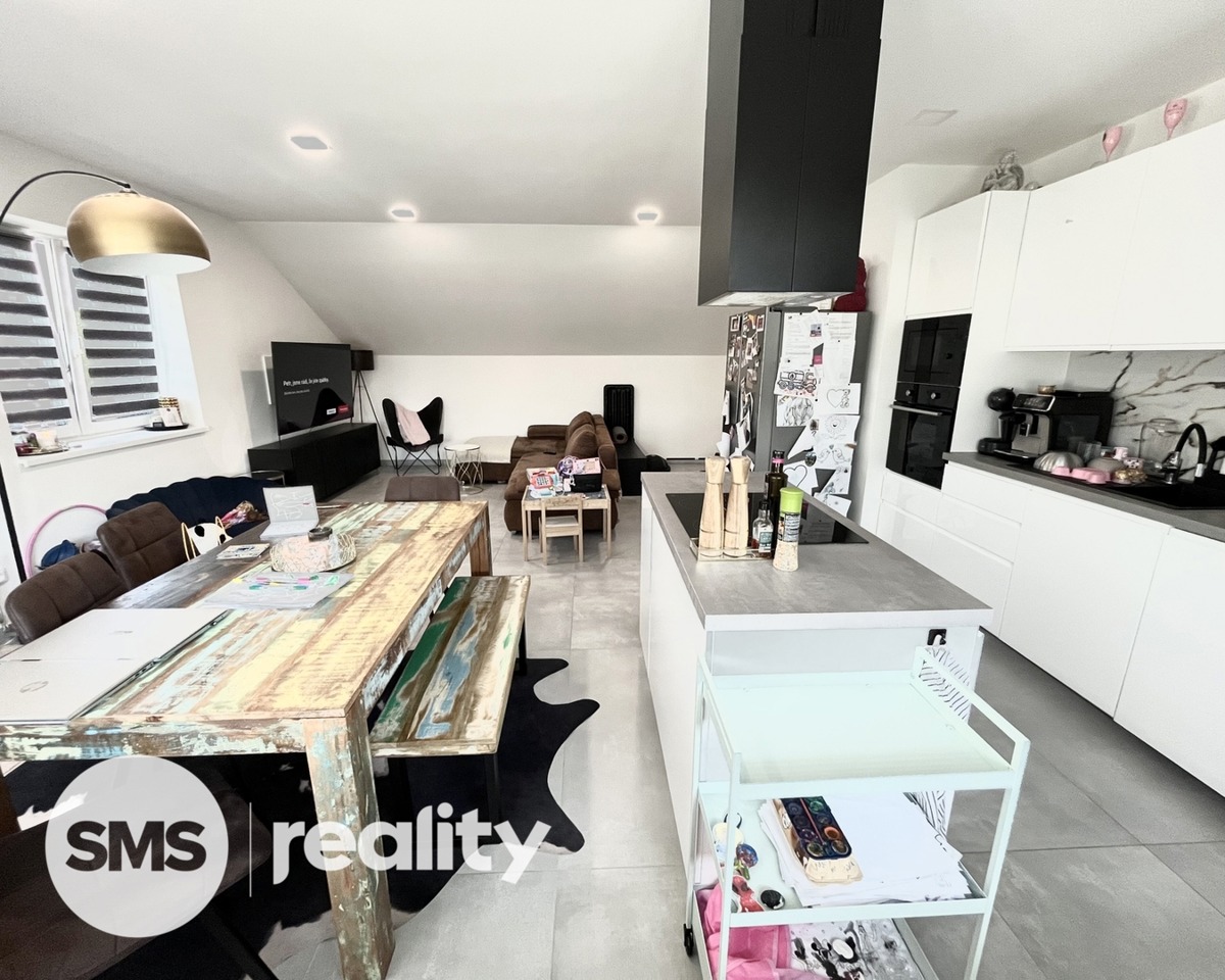 Pronájem bytu · 3+kk · 95 m²