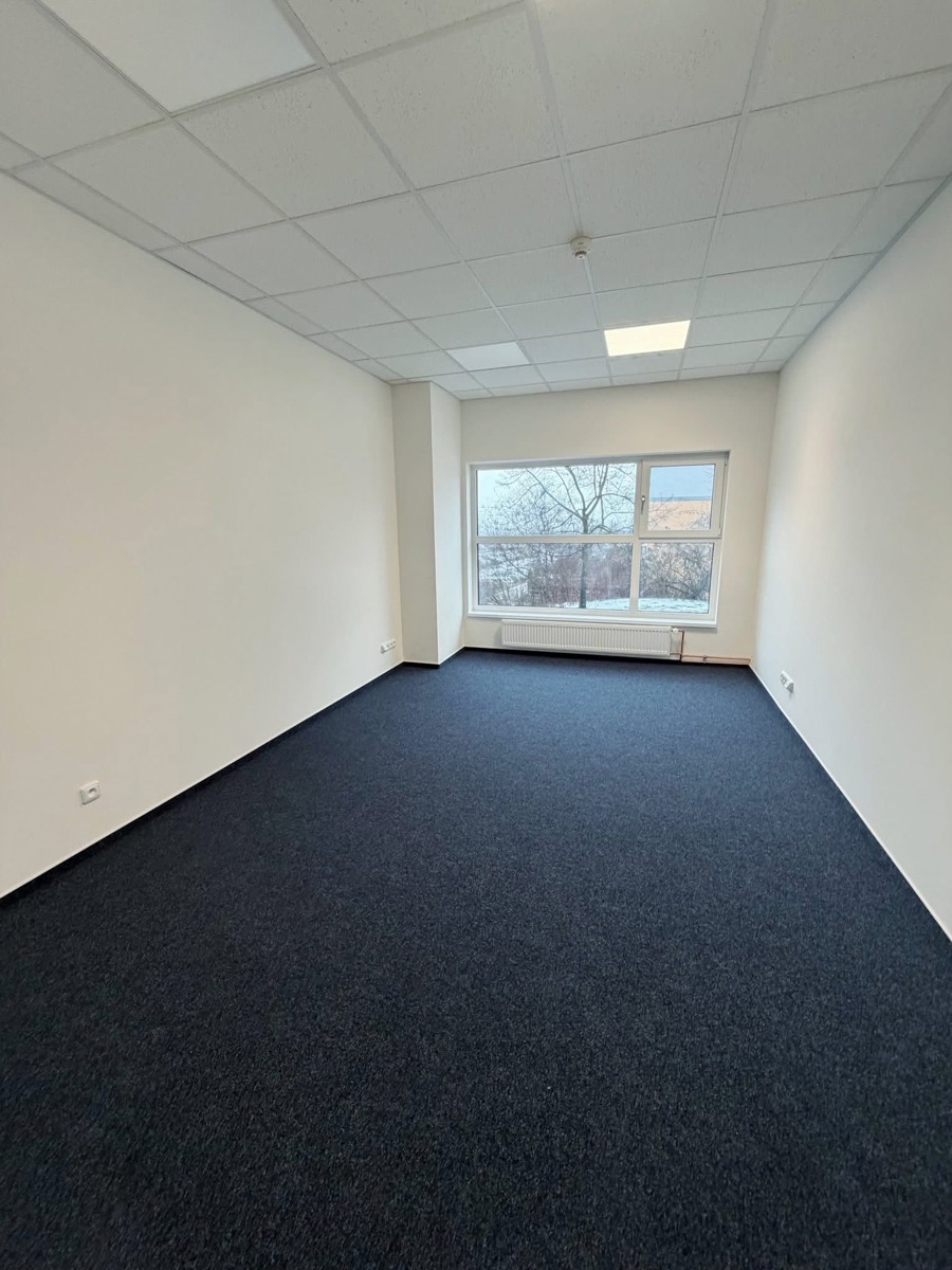 Commercial property for rent · Office · 19 m²
