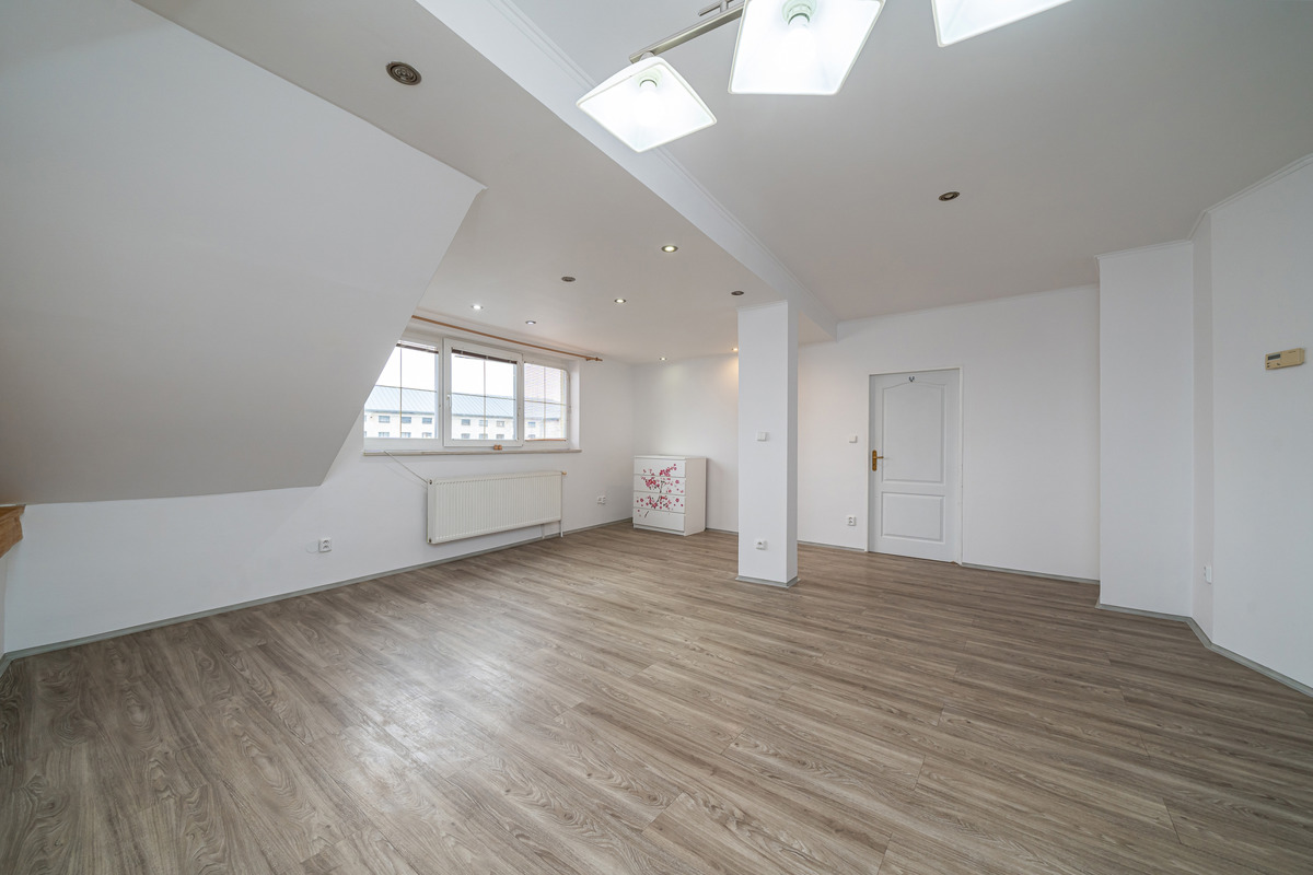 Prodej bytu · 3+1 · 92 m²