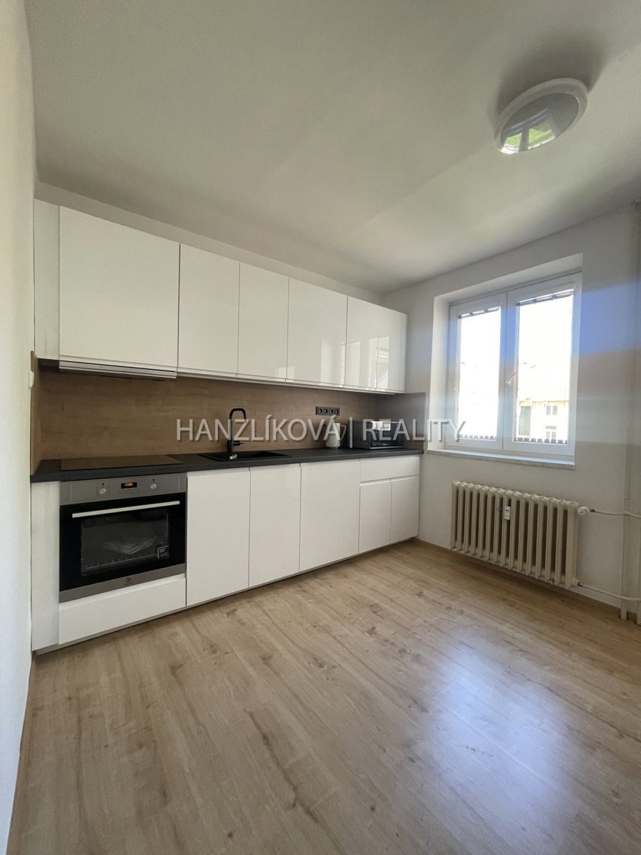Pronájem bytu · 2+1 · 53 m²