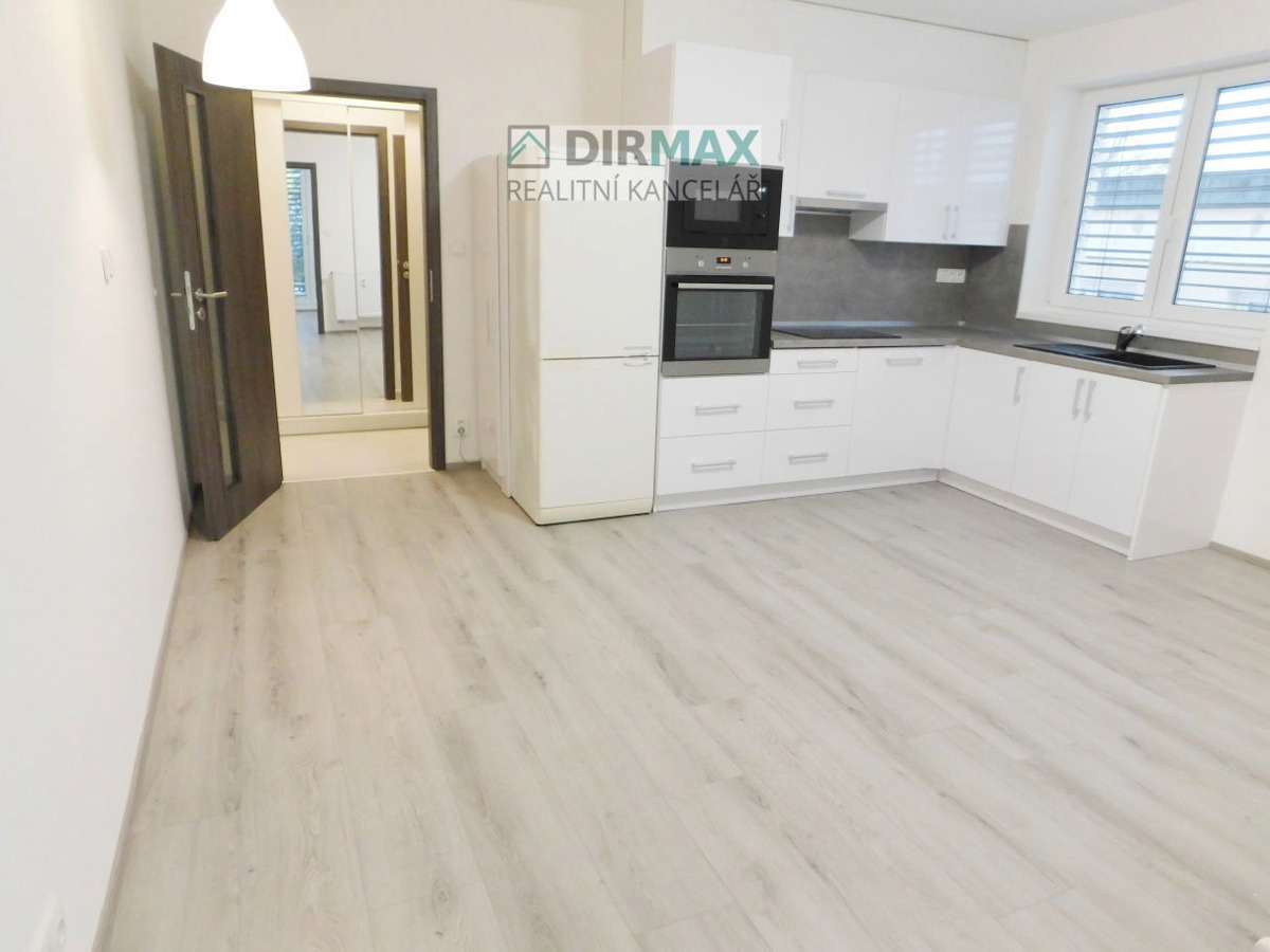Pronájem bytu · 2+kk · 56 m²