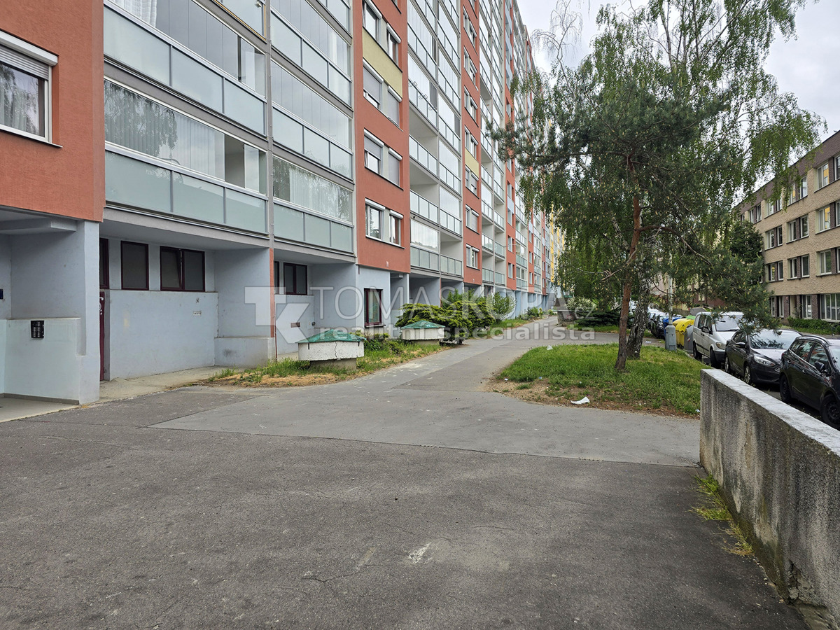 Pronájem bytu · 2+kk · 44 m²