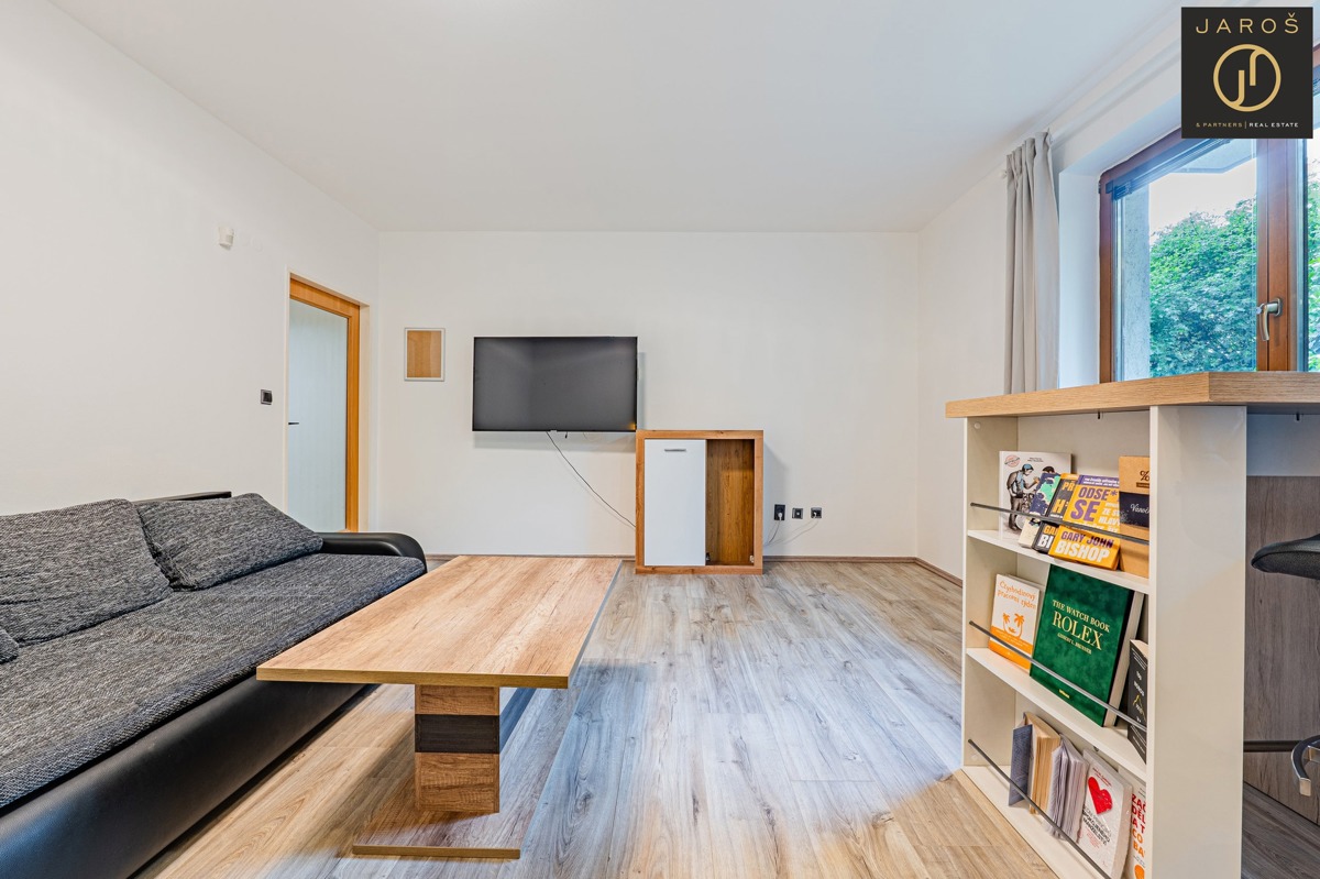 Продаж квартири · 2+kk · 53 m²