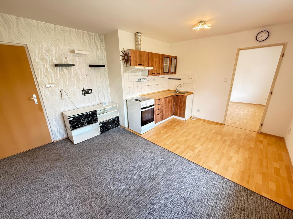 Prodej bytu · 2+kk · 37 m²