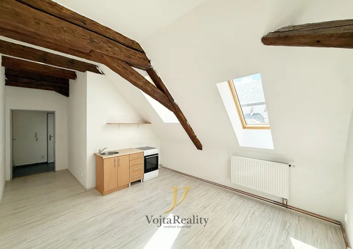 Pronájem bytu · 1+kk · 35 m²