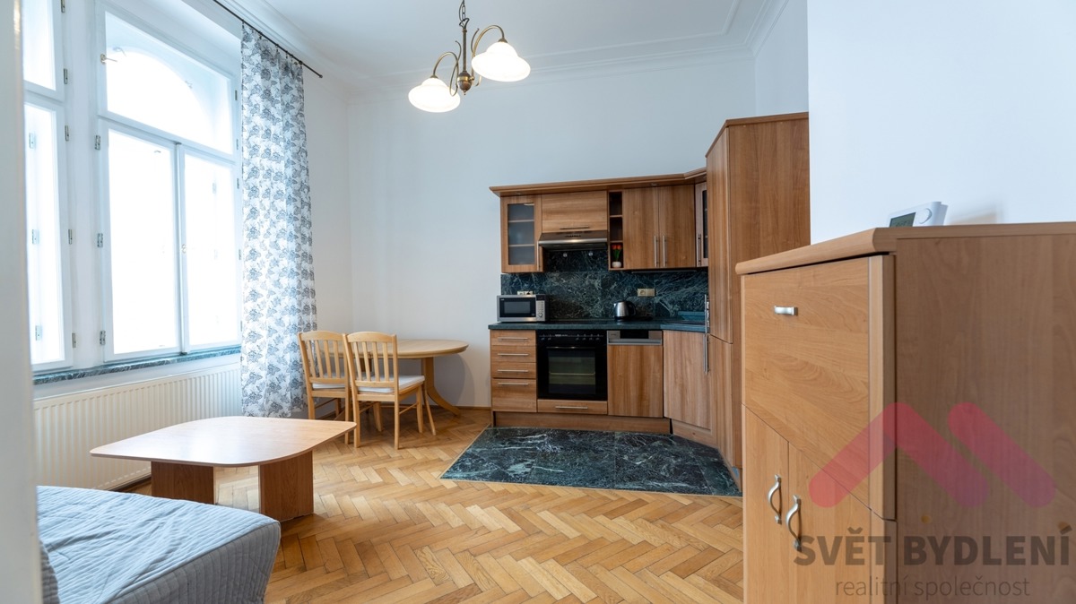 Pronájem bytu · 2+kk · 47 m²