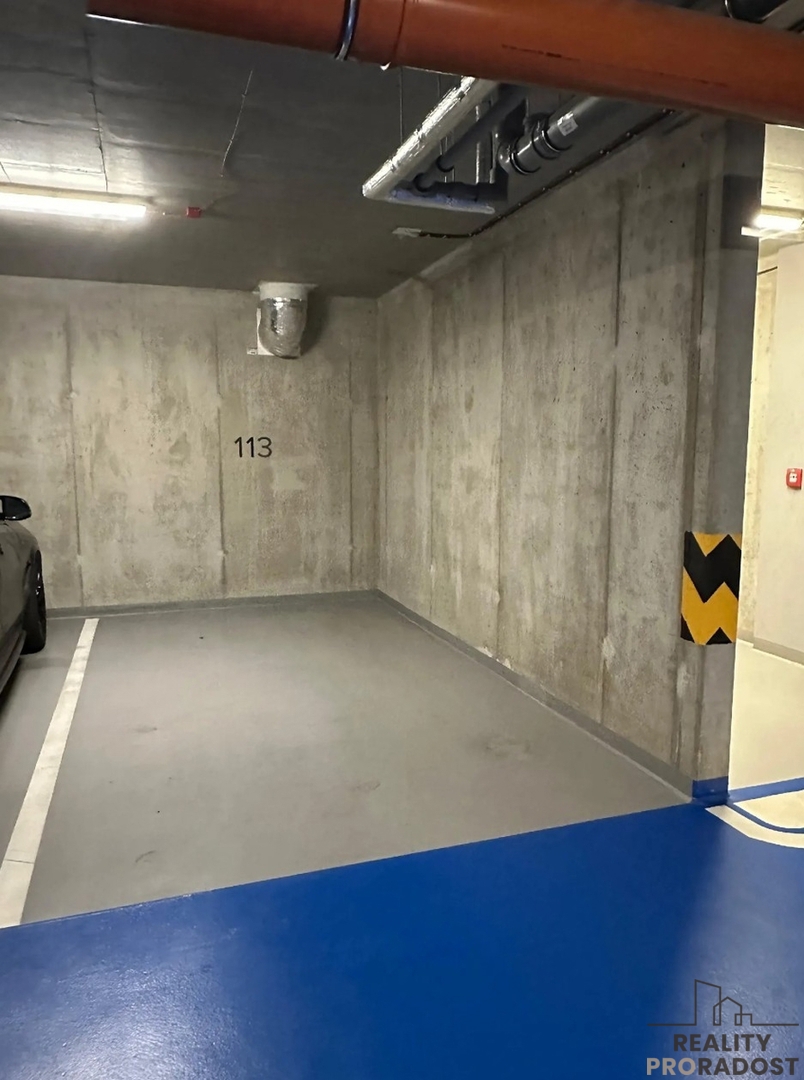 Оренда гаража · 16 m²