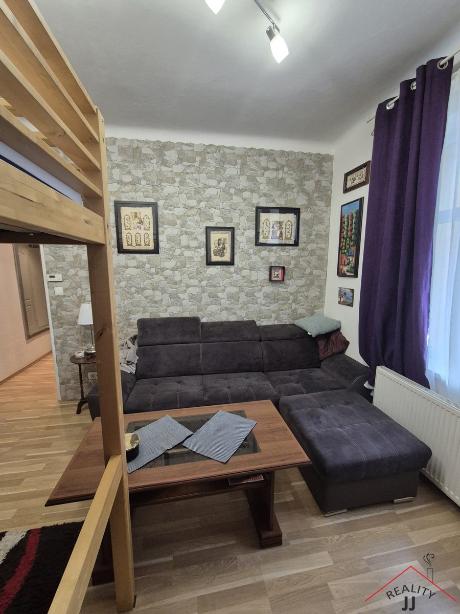 Căn hộ bán · 2+kk · 34 m²