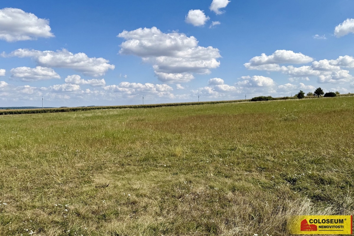 Fotografie 2 - Prodej pozemku · Komerční