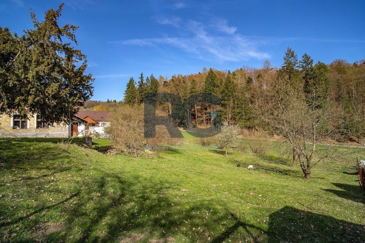 Fotografie 3 - Prodej pozemku · Bydlení · 2 000 m²