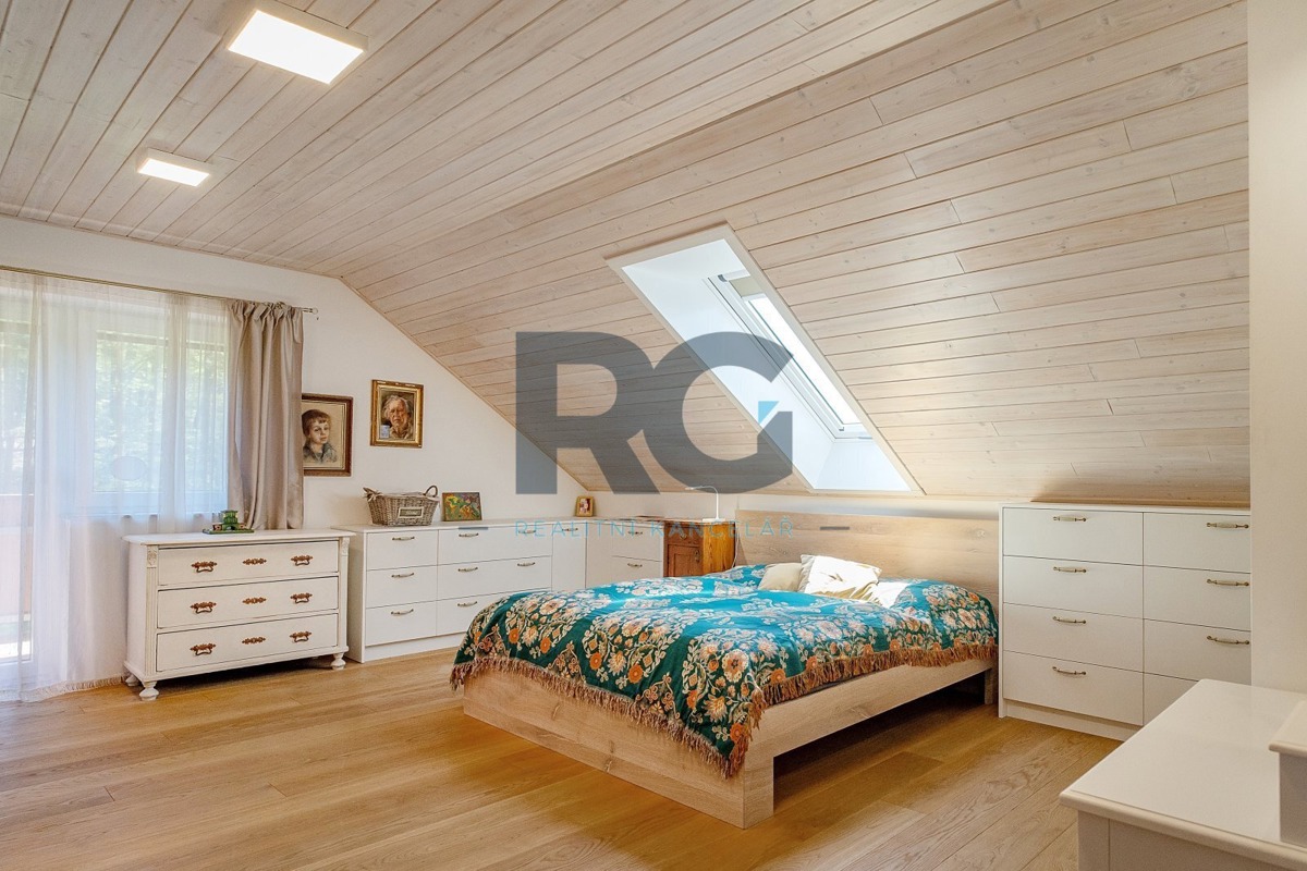 Fotografie 4 - Prodej domu · Rodinný · 491 m² · 5 pokojů