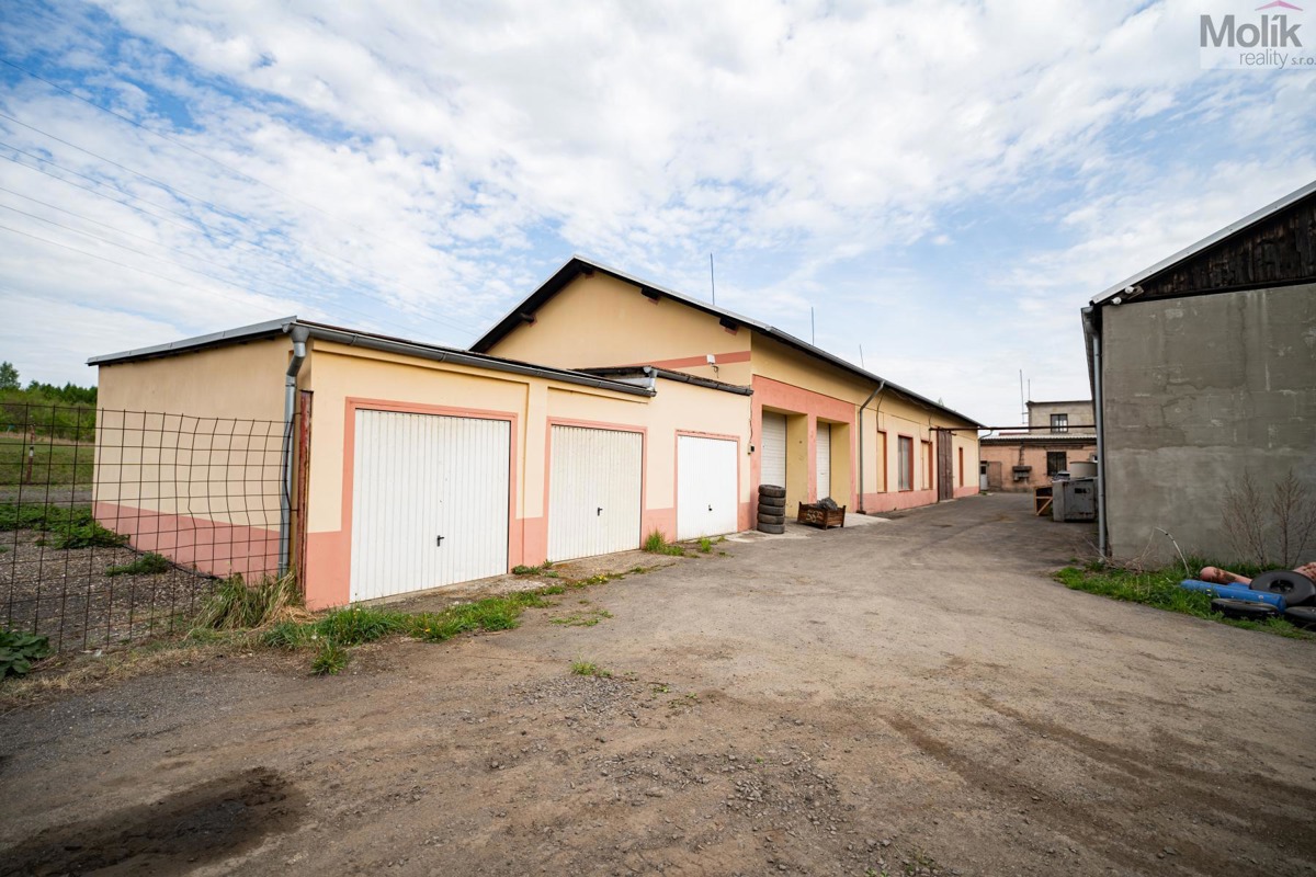 Fotografie 4 - Prodej komerční nemovitosti · Sklad · 13 747 m²