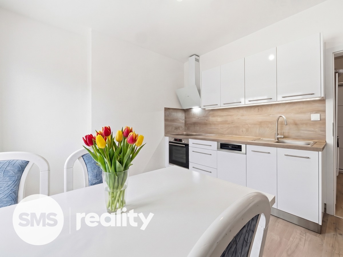 Продаж квартири · 1+1 · 44 m²