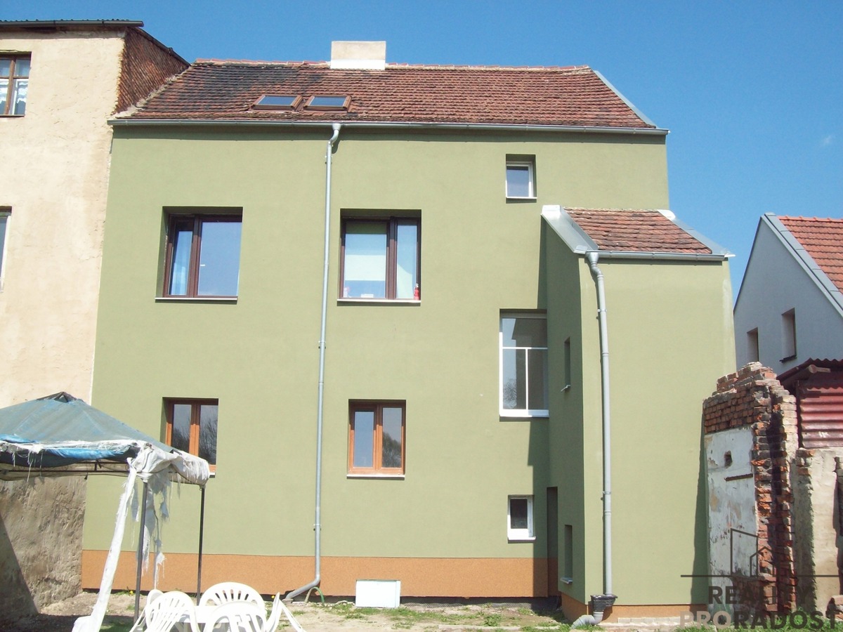 Fotografie 2 - Prodej domu · Rodinný · 280 m² · 5 pokojů