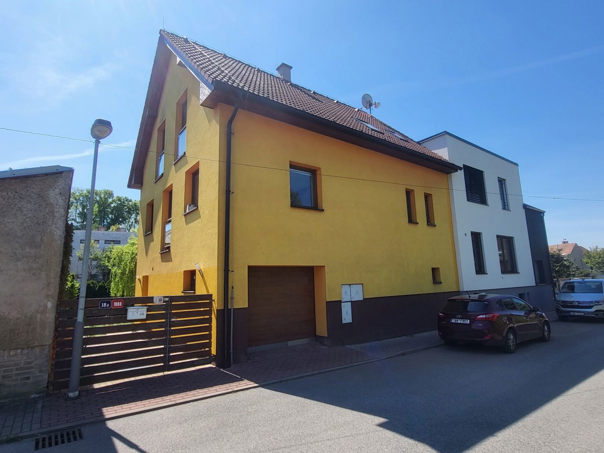 House for sale · Family house · 198 m² · 5 rooms