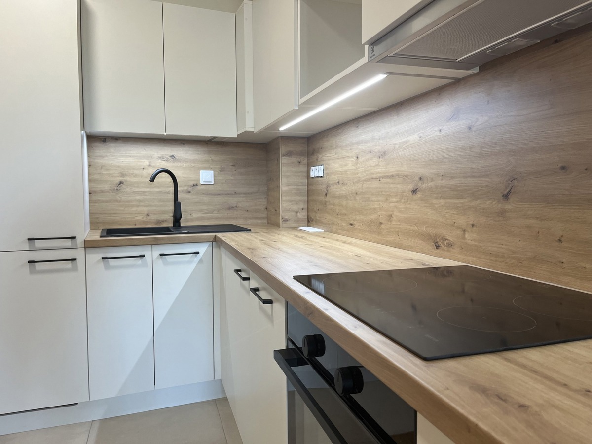 Fotografie 2 - Prodej bytu · 1+kk · 41 m²