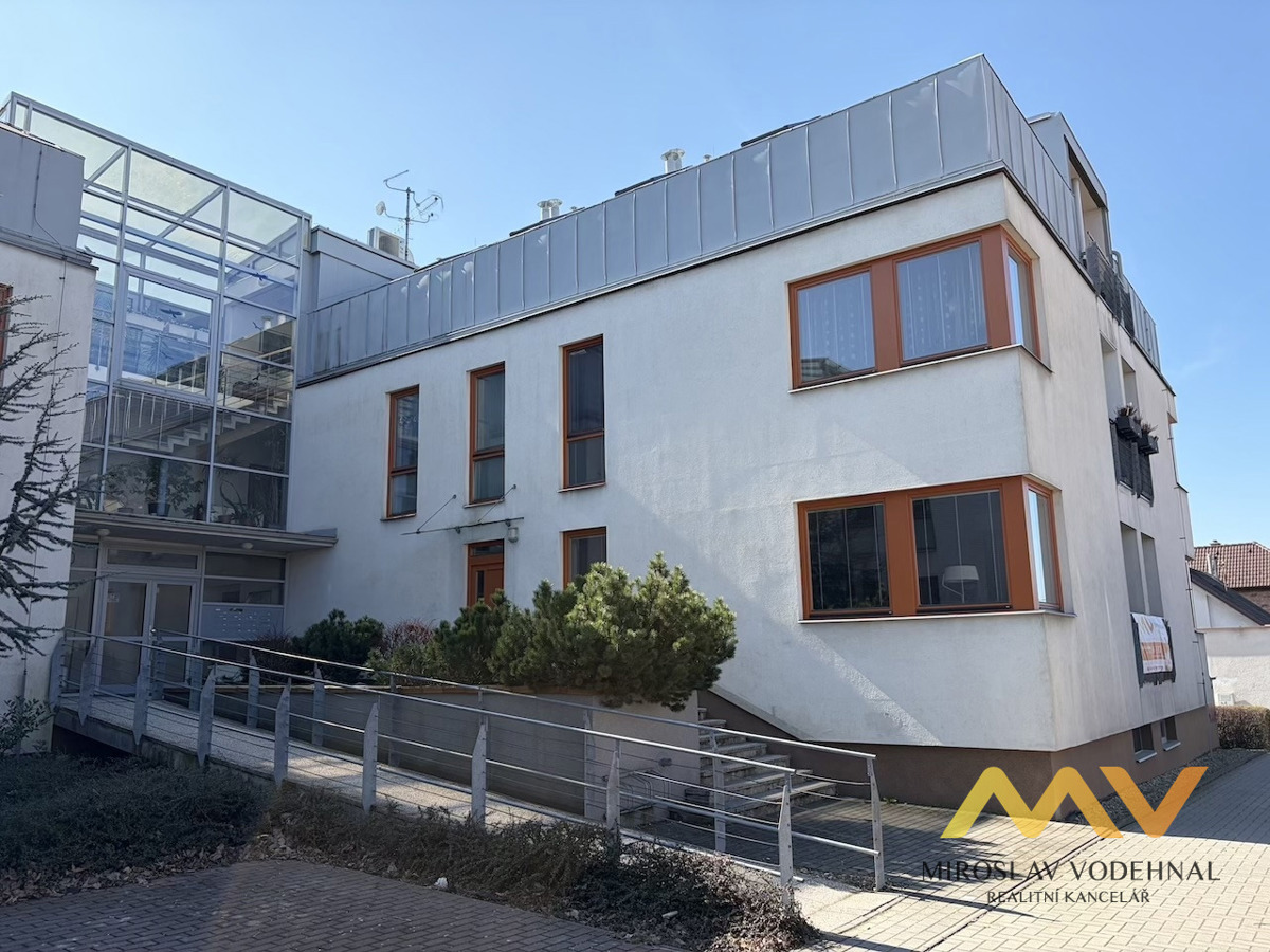 Apartment for rent · 4+kk · 95 m²